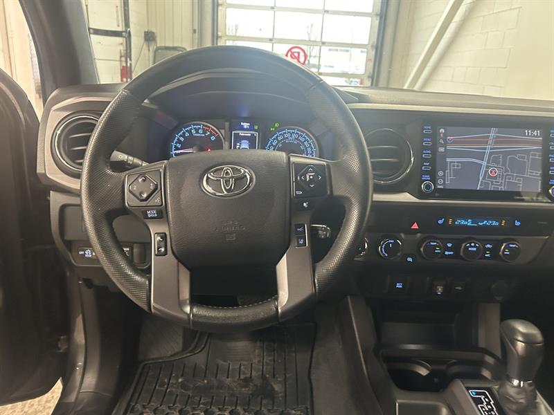 toyota Tacoma 2022 - 17