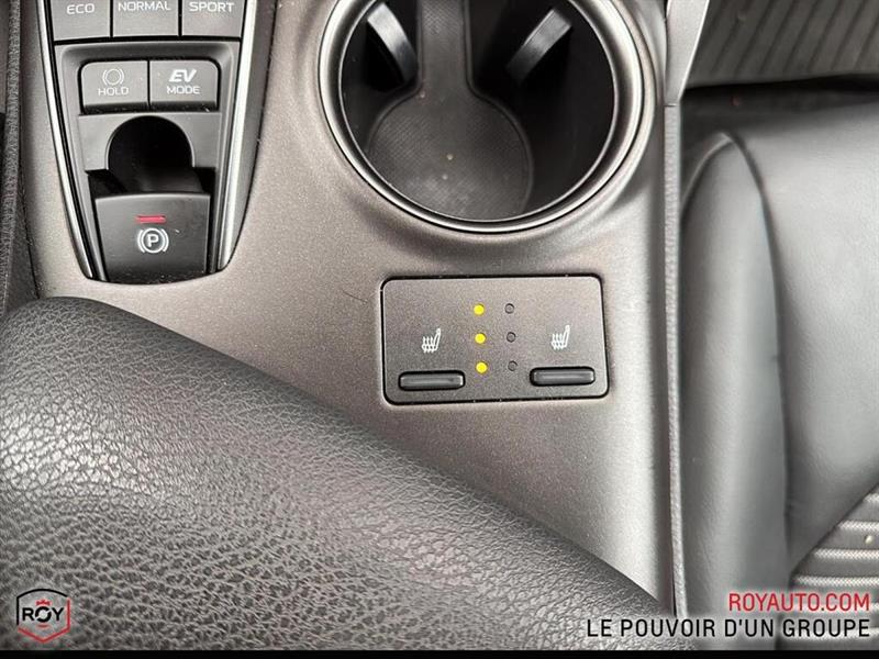 toyota Camry Hybrid 2022 - 20