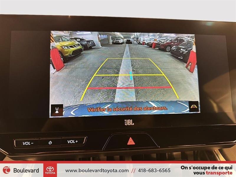 toyota Venza 2023 - 17