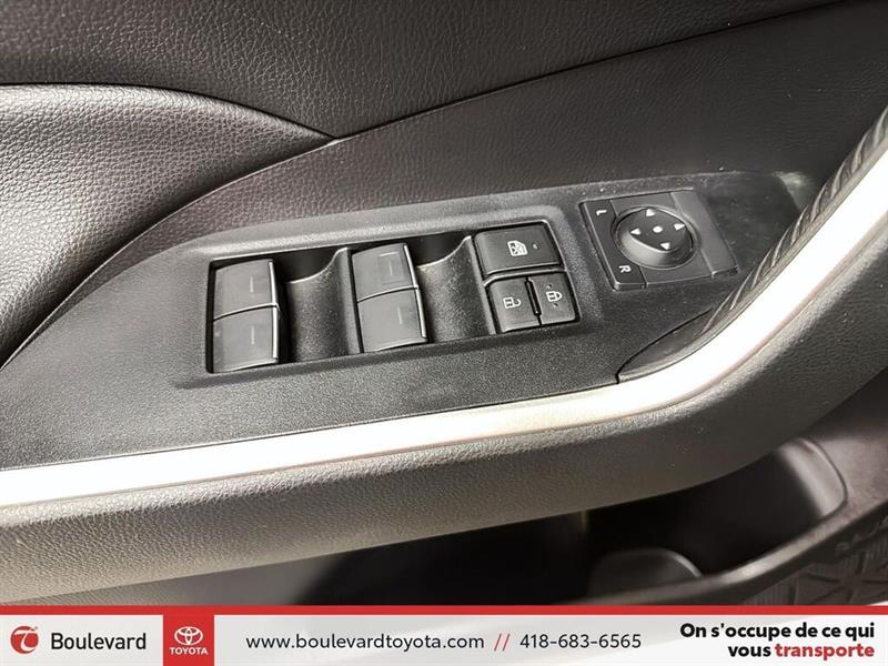 toyota RAV4 2023 - 8