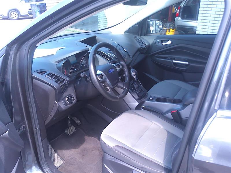 ford Escape 2016 - 10