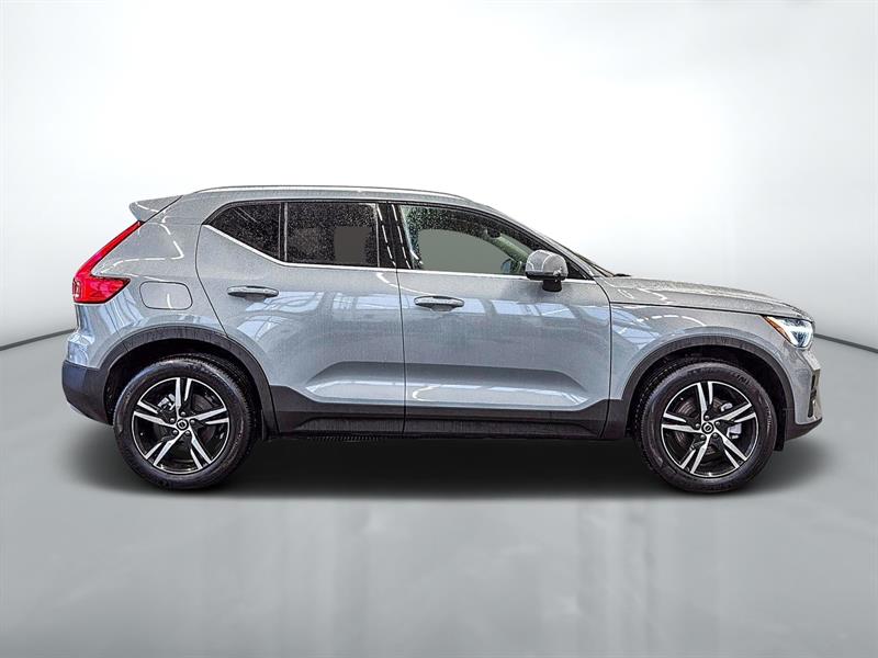 volvo XC40 2025 - 3