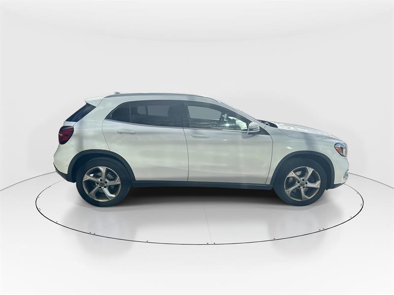 mercedes-benz GLA 250 2019 - 10