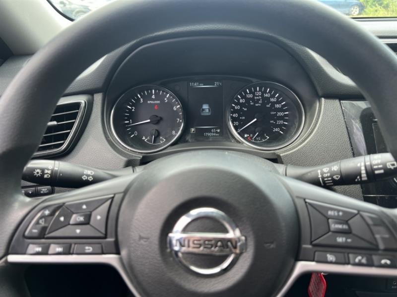 nissan Rogue 2017 - 12