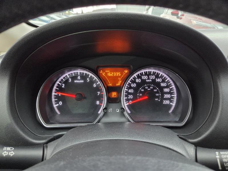 nissan Versa Note 2014 - 30