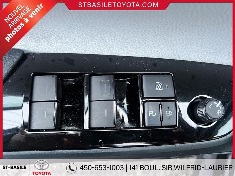 toyota Prius Prime 2020 - 11