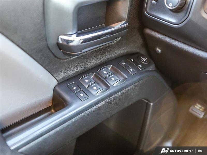 chevrolet Silverado 1500 2018 - 11