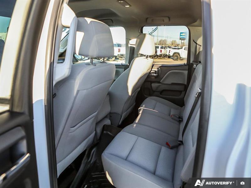 chevrolet Silverado 1500 2018 - 26