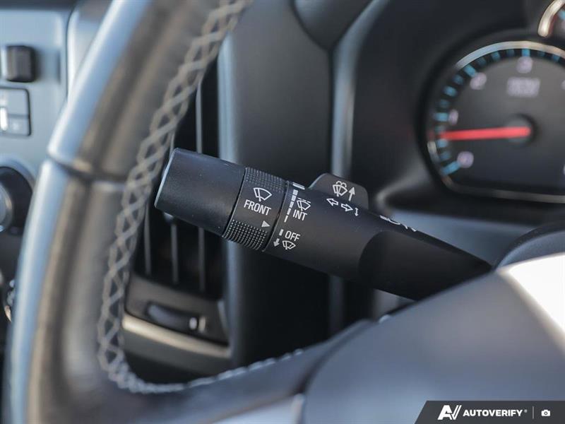 chevrolet Silverado 1500 2018 - 11