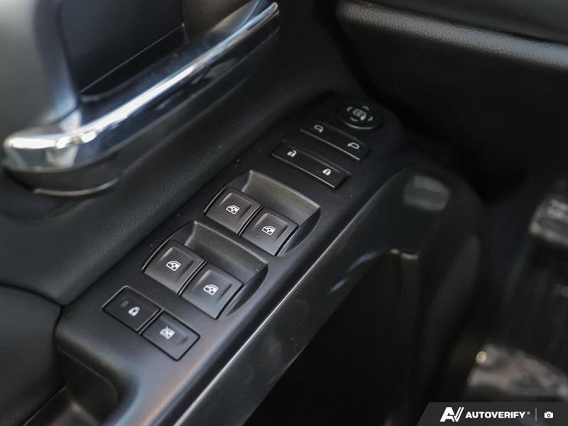 chevrolet Silverado 1500 2018 - 12