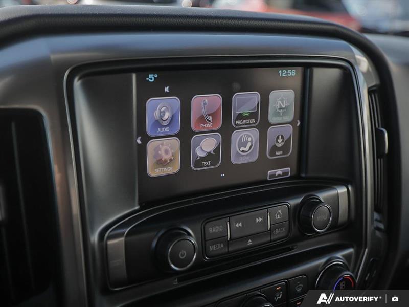 chevrolet Silverado 1500 2018 - 16