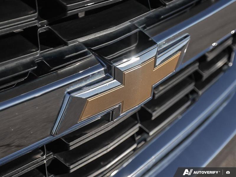 chevrolet Silverado 1500 2018 - 22