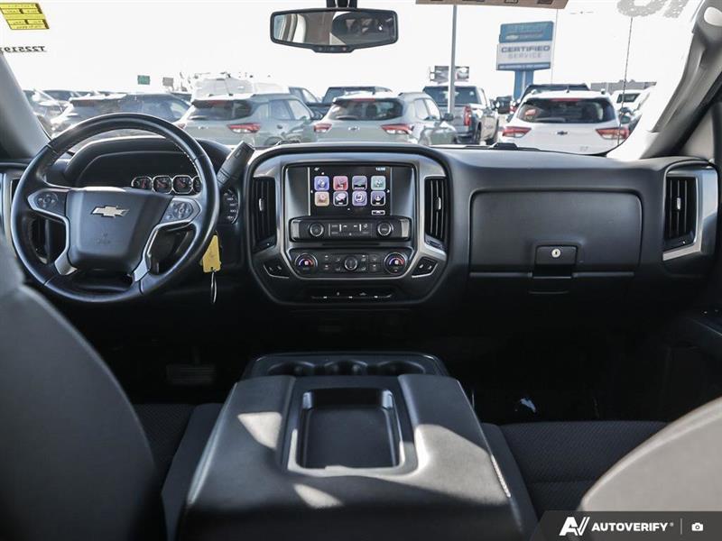 chevrolet Silverado 1500 2018 - 27