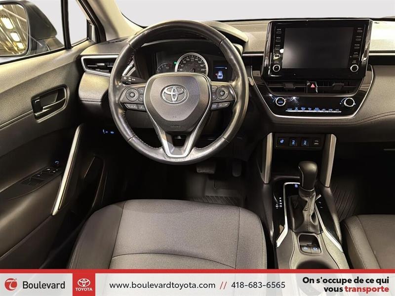 toyota Corolla Cross 2022 - 17