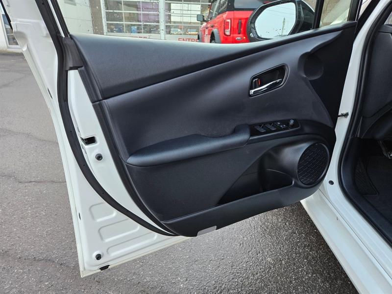 toyota Prius Prime 2019 - 13