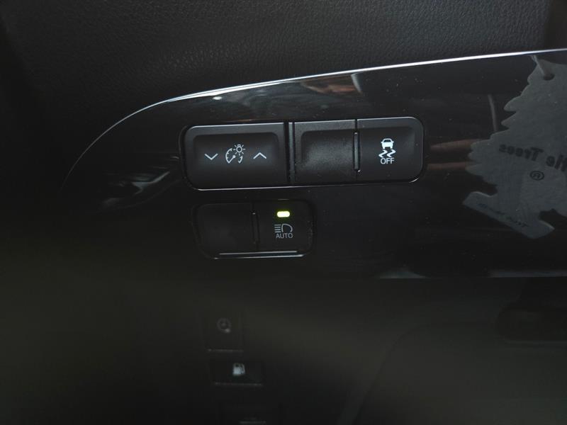 toyota Prius Prime 2019 - 31