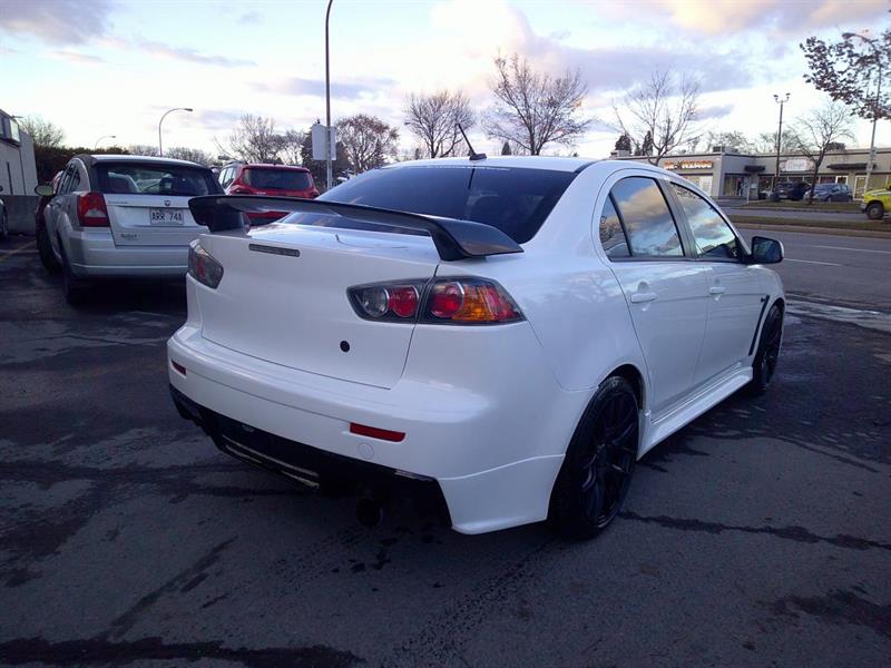 mitsubishi Lancer 2014 - 3