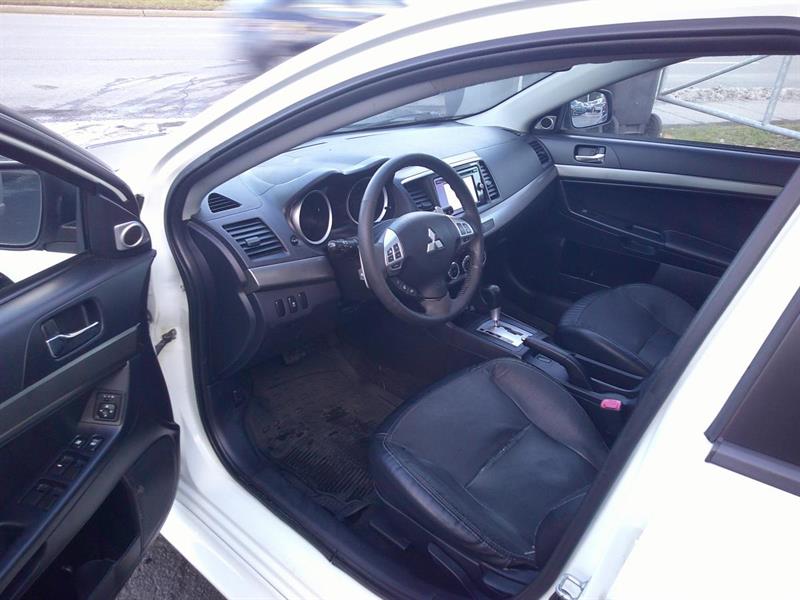 mitsubishi Lancer 2014 - 11