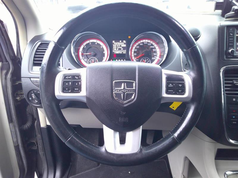 dodge Grand Caravan 2017 - 14