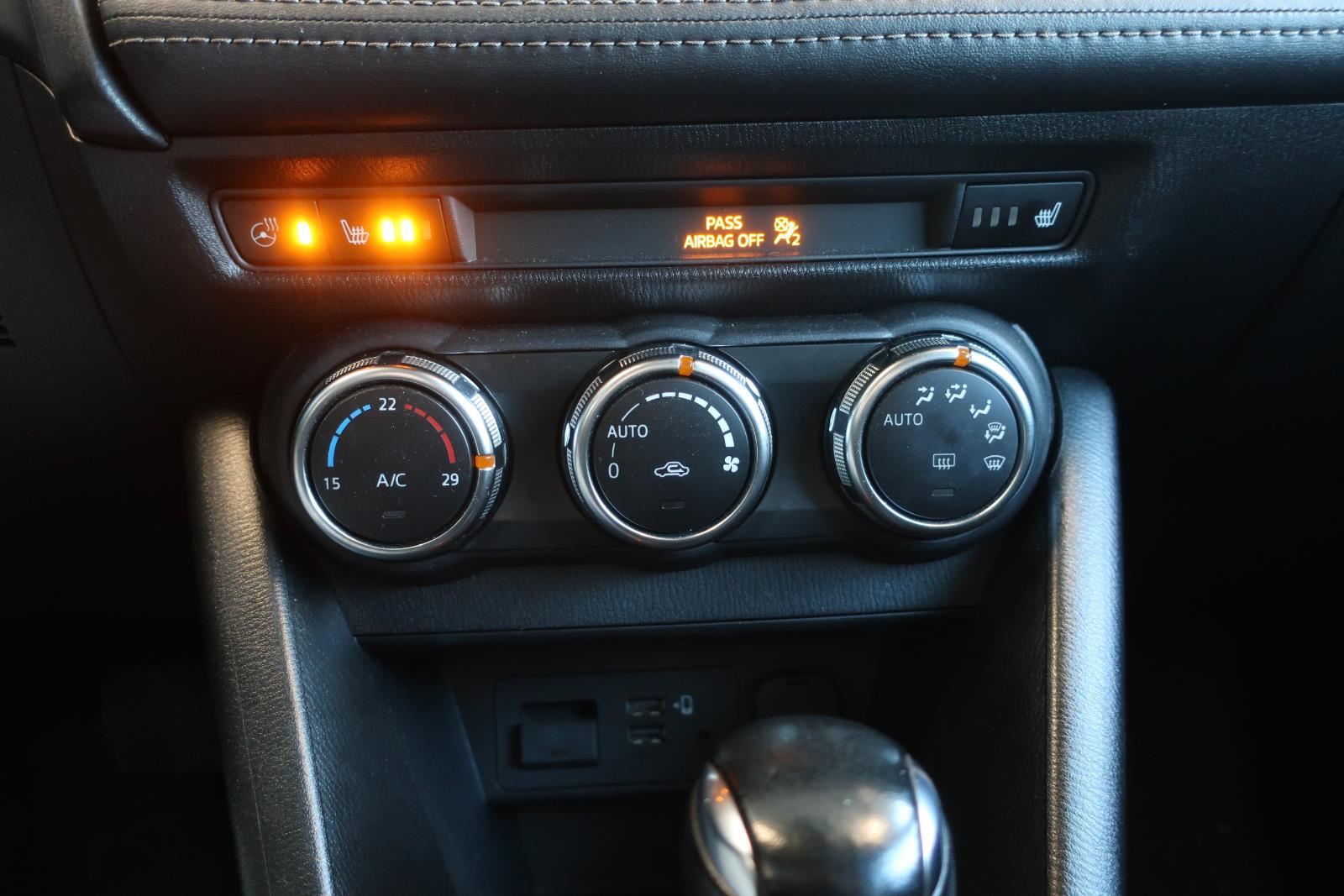 mazda CX-3 2021 - 12