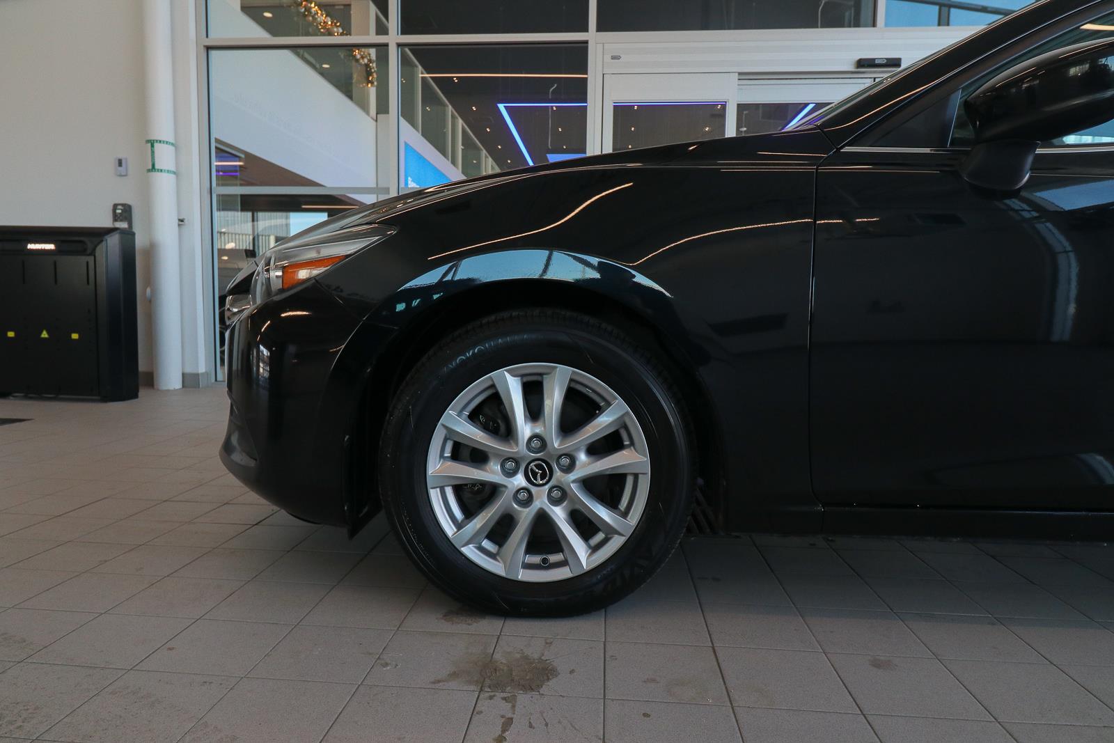 mazda Mazda3 2018 - 8