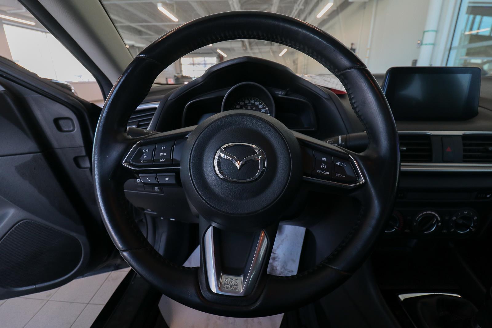 mazda Mazda3 2018 - 11