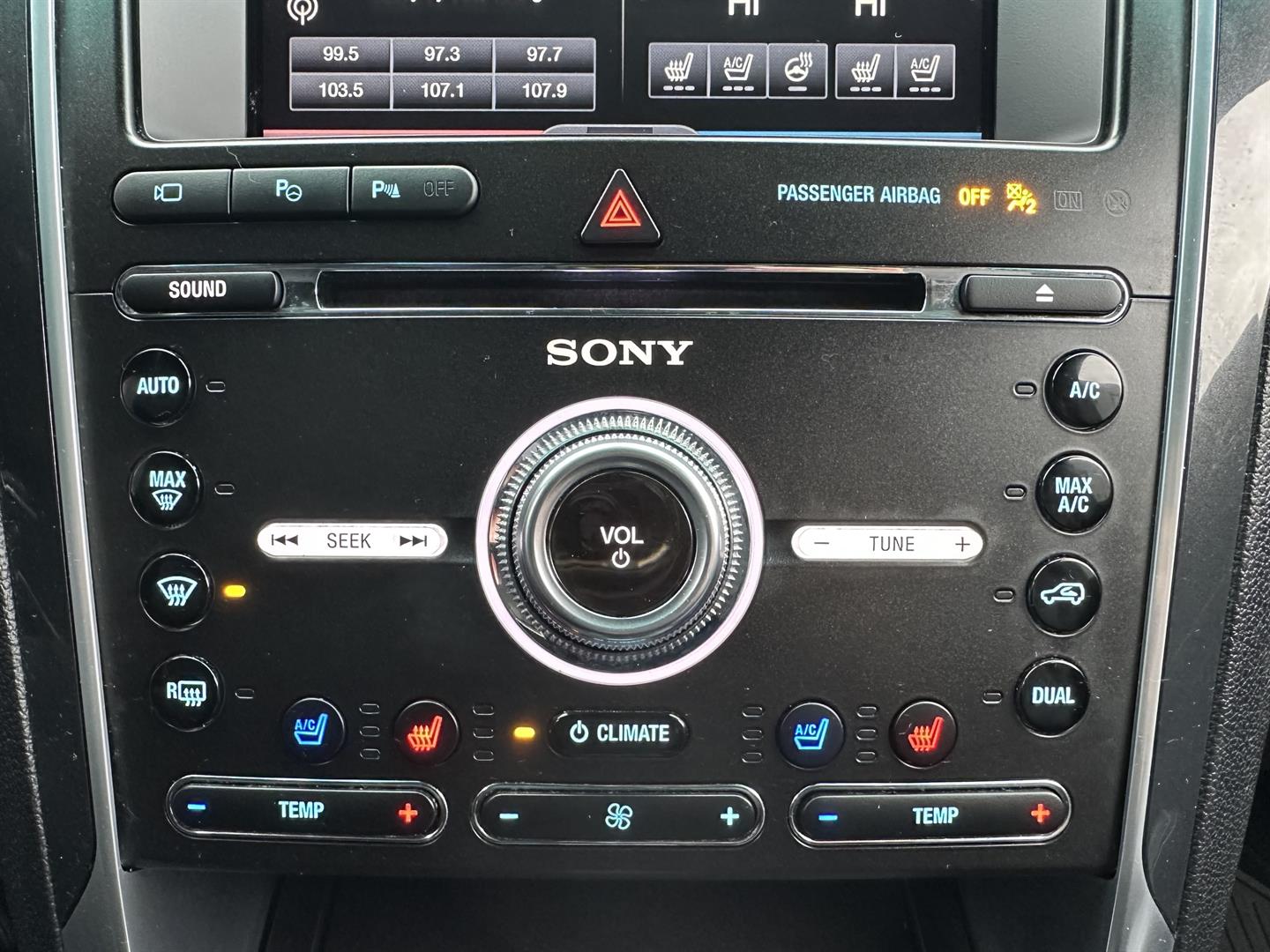 ford Explorer 2016 - 19