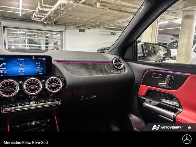 mercedes-benz GLA 2023 - 11