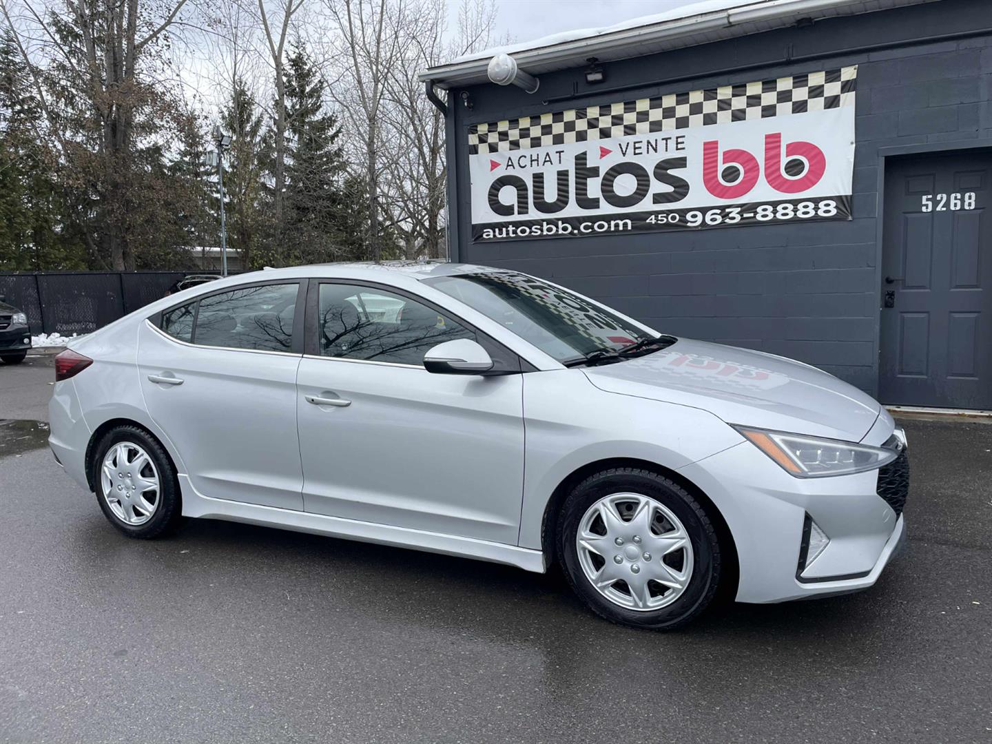 Hyundai Elantra Sport FWD