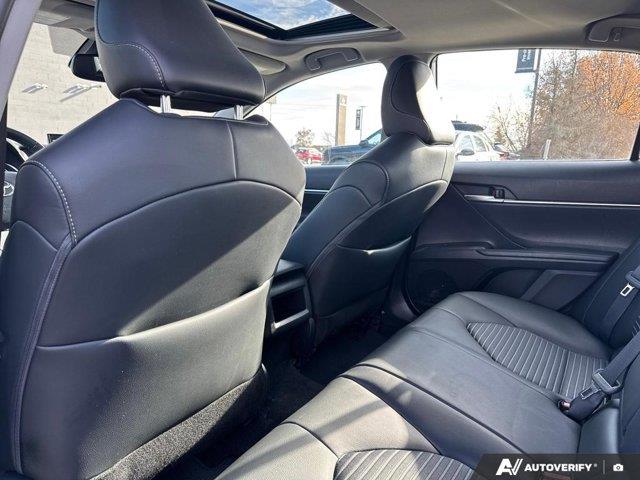 toyota Camry 2024 - 26