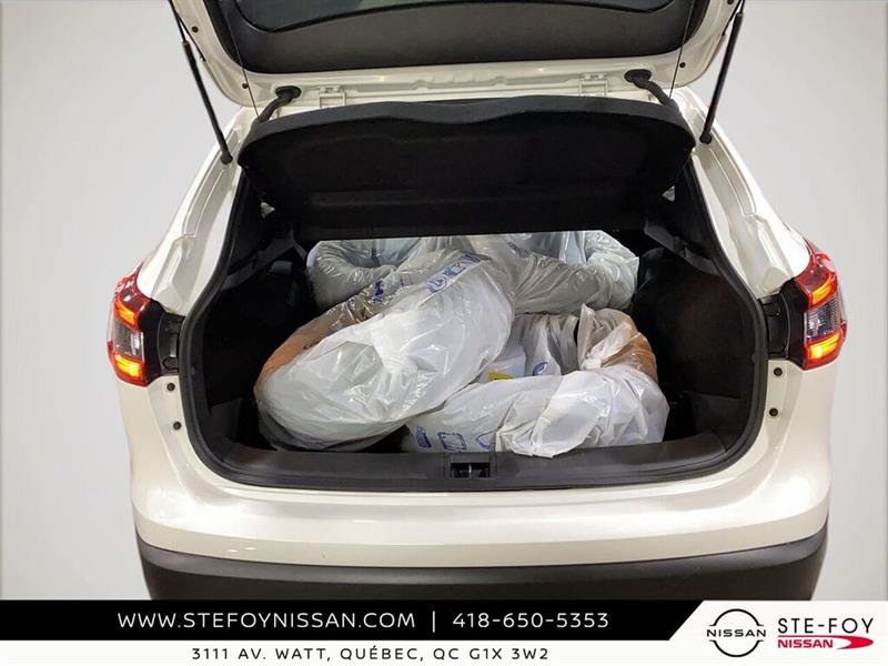 nissan Qashqai 2023 - 6