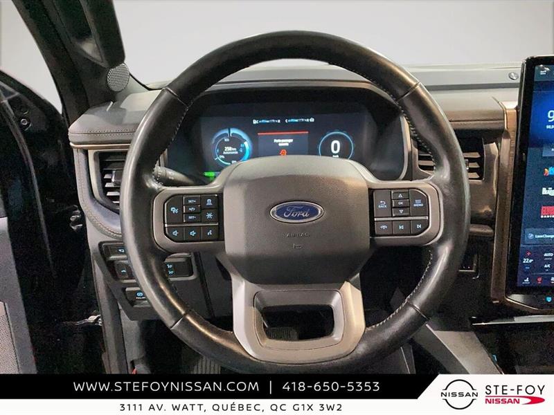 ford F-150 Lightning 2022 - 12