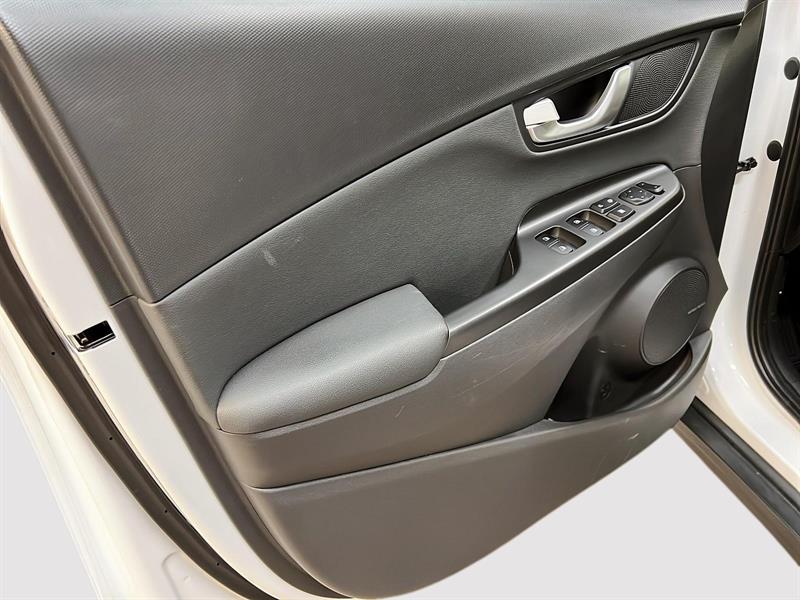 hyundai Kona EV 2023 - 24