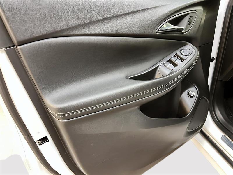 buick Encore GX 2023 - 24