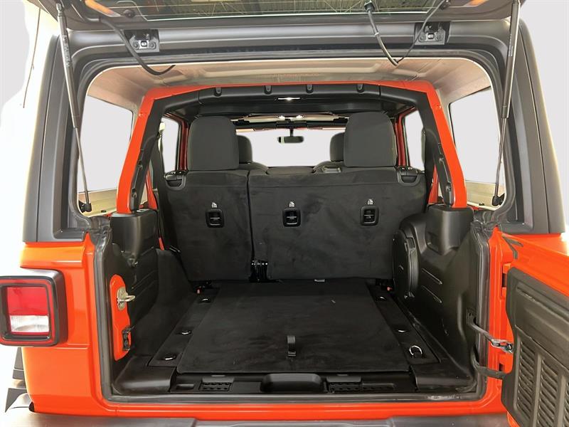 jeep Wrangler 2023 - 12