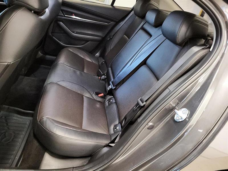 mazda Mazda3 2024 - 12