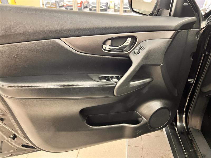 nissan Rogue 2016 - 17