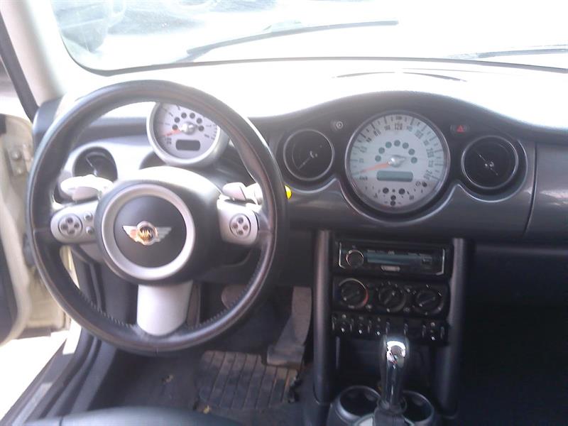 mini Cooper Hardtop 2006 - 12