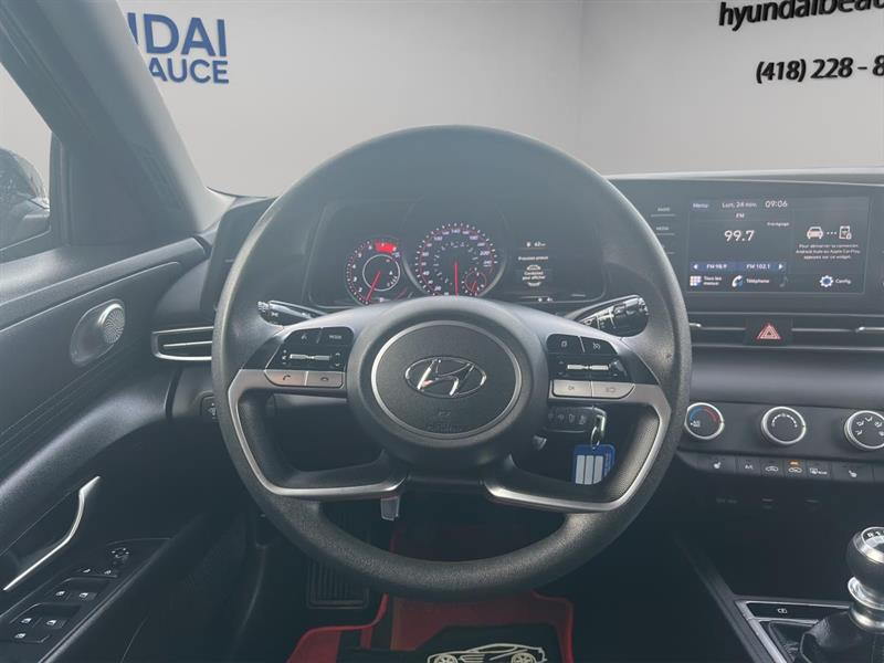 hyundai Elantra 2022 - 14