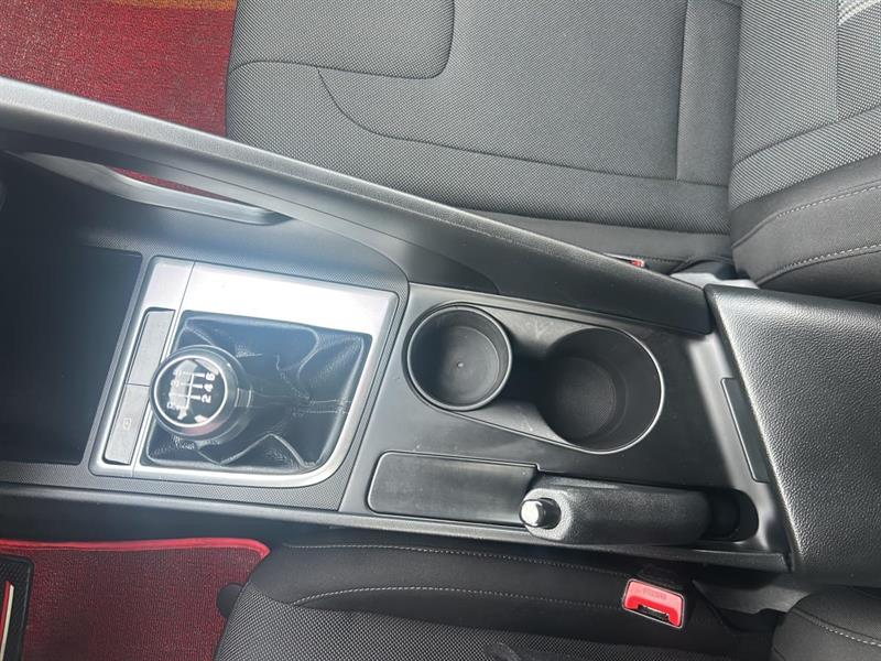 hyundai Elantra 2022 - 21