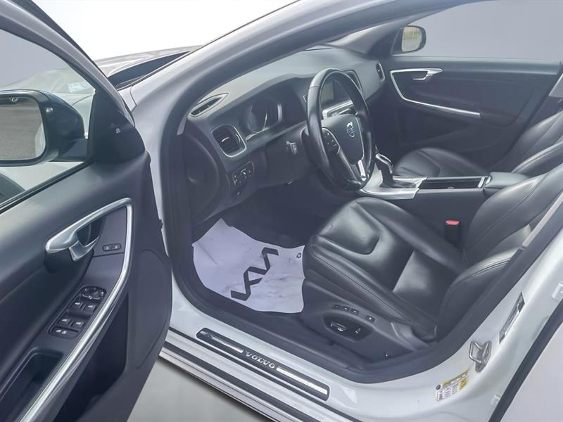 volvo V60 Cross Country 2017 - 11