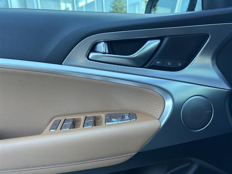 genesis G70 2022 - 15