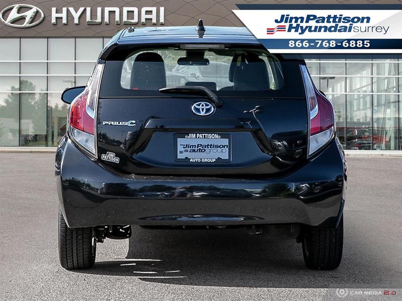 toyota Prius c 2016 - 5