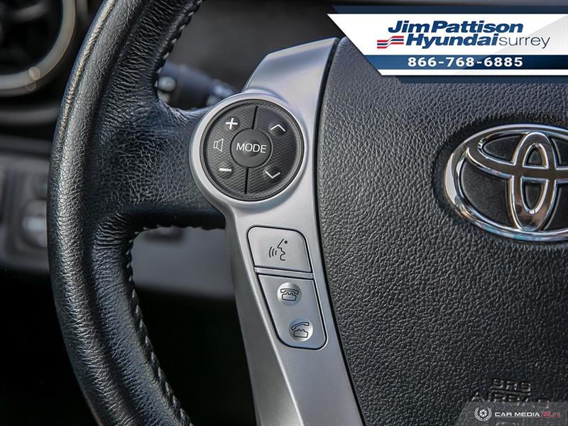 toyota Prius c 2016 - 18