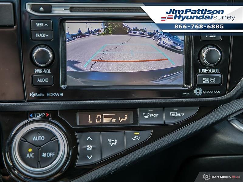 toyota Prius c 2016 - 21