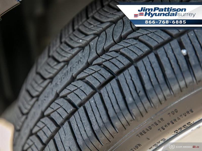 toyota Prius c 2016 - 7