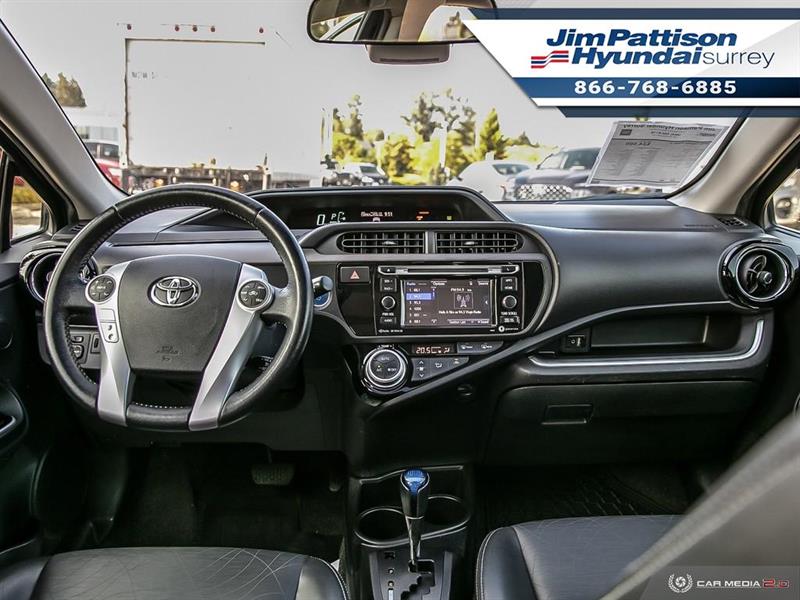 toyota Prius c 2016 - 25