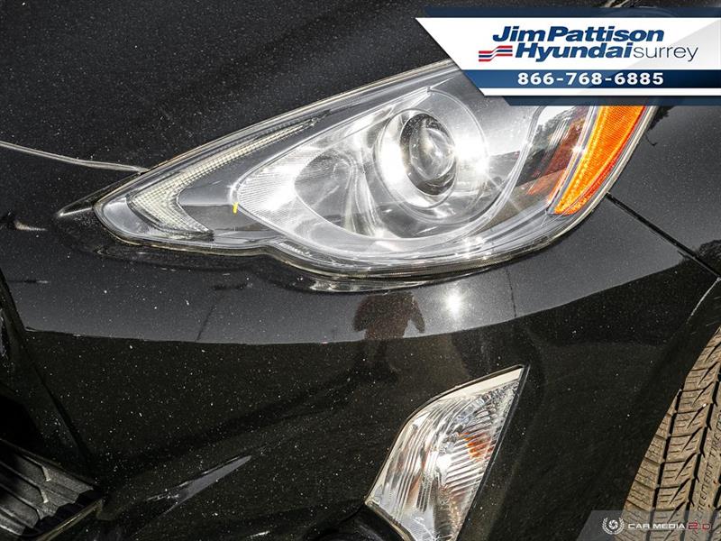 toyota Prius c 2016 - 10