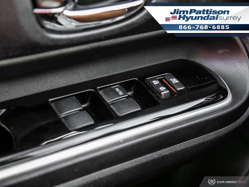 toyota Prius c 2016 - 17