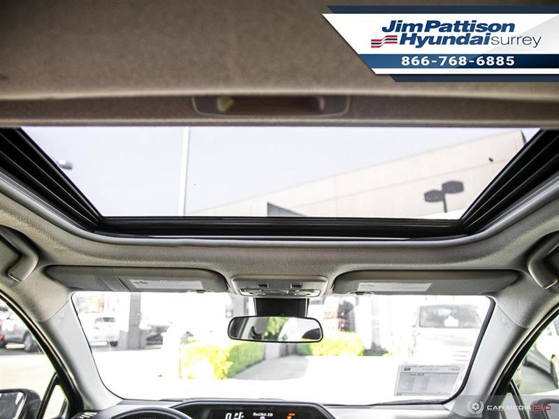 toyota Prius c 2016 - 26